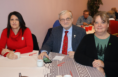 Pamela Dorazio Dean with Gerry and daughter Mary Quinn